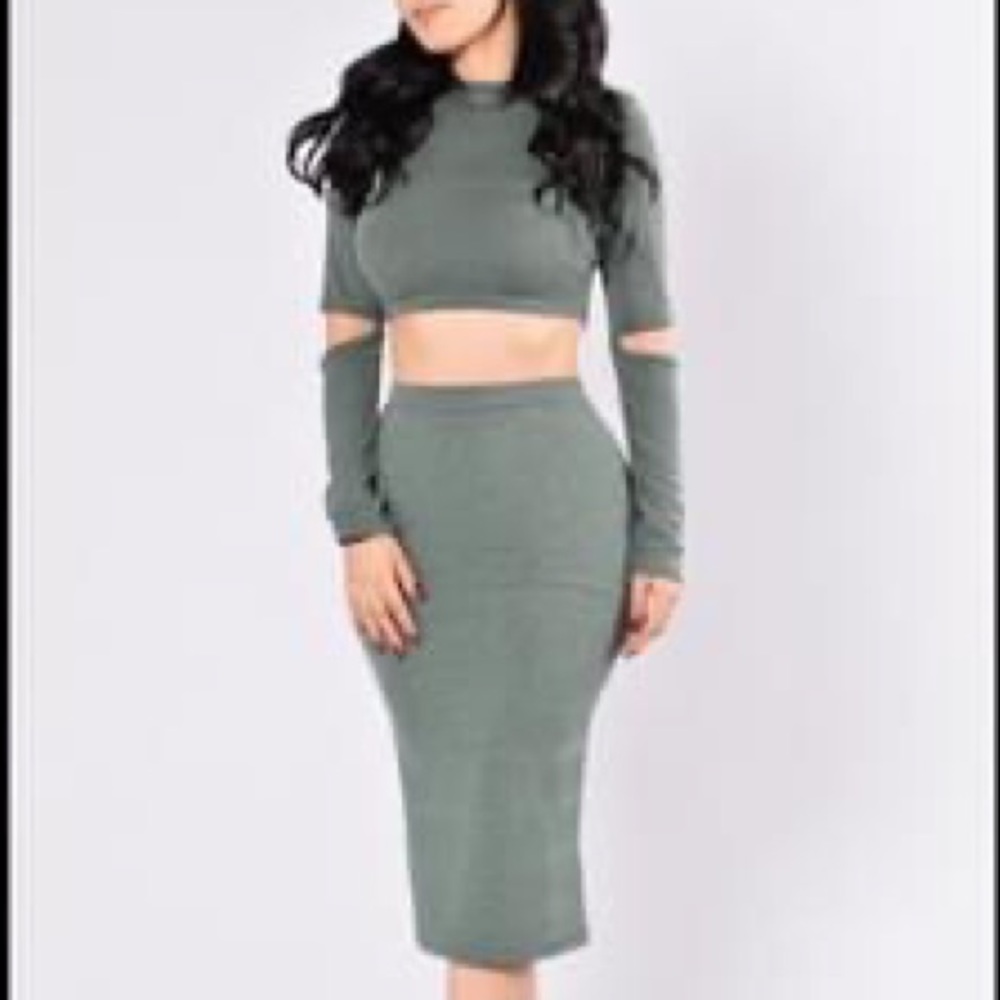 Fashion nova skirt set